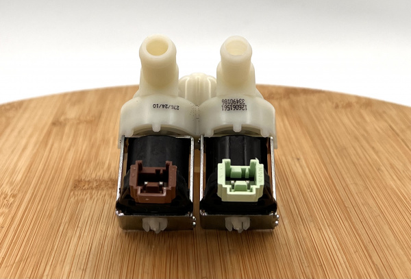 Клапан подачи воды (КЭН) Electrolux, Zanussi 50297055001 ,1325186110 VAL022ZN