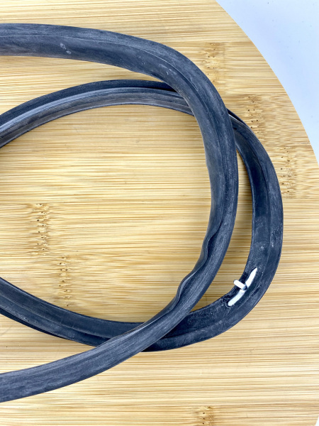 Уплотнитель двери духовки Indesit, Ariston / COK700ID / 081579  / C00081579 / WN358